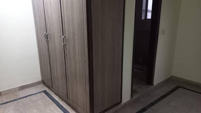 1 BED GOOD EXCELLENT IDEAL CONDITION IDEAL FLAT FOR RENT IN SECTER C BAHRIA TOWN LAHORE 1