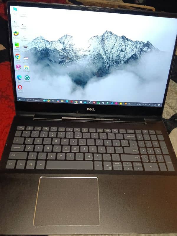 Dell 7590 2 in 1 touchscreen i7\8th gen 2 gb dedicated graphics 0