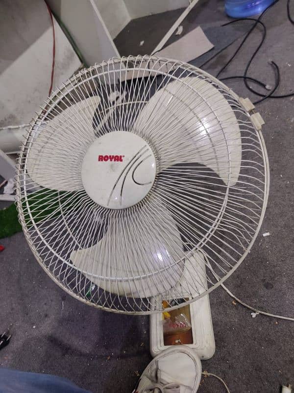 used good conditions three backet fans 2