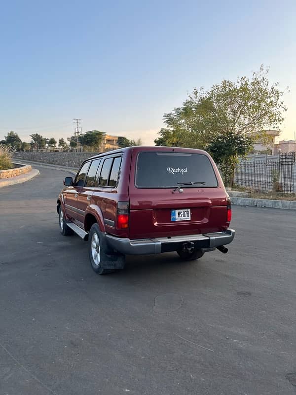 Toyota Land Cruiser 1992 3