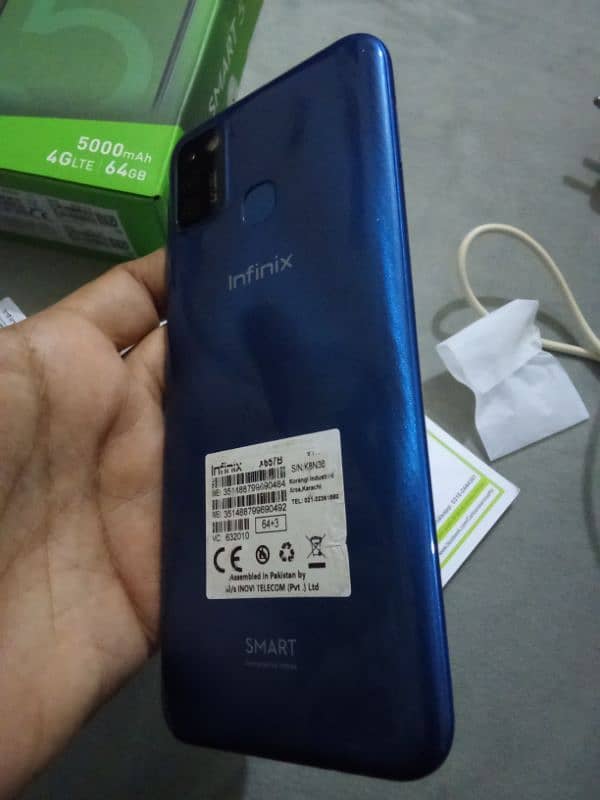 Infinix smart 5  3/64 2