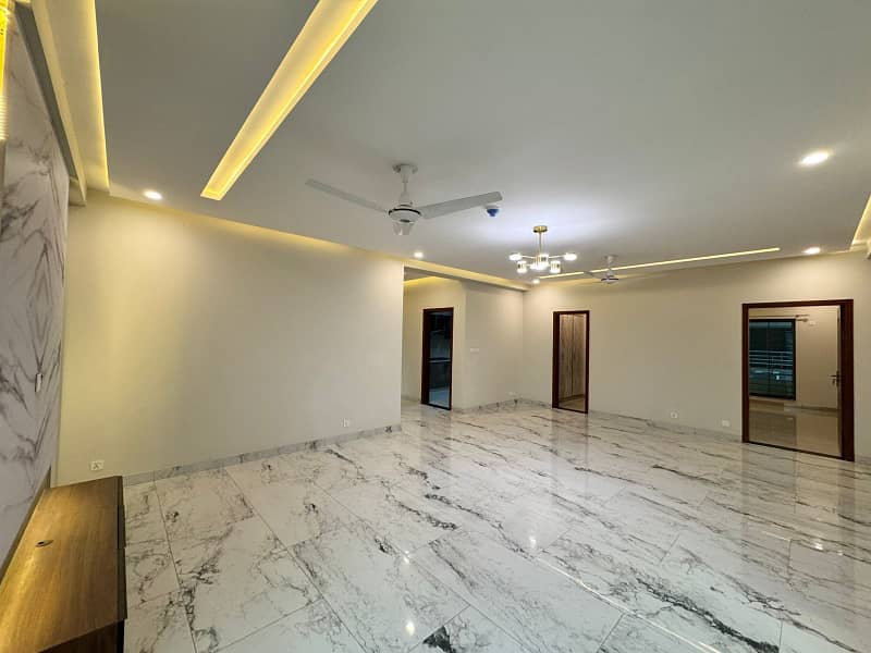 Brand New 10 Marla Flat Is Available For Rent In Askari 11 Sector D At Super Hot Location 2