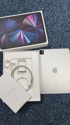 ipad pro m1 3rd generation 10/10 lush condition