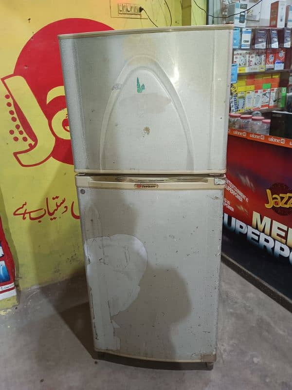 Dawlance fridge for sale Rs 30000  03157401596 8