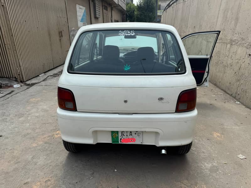 Daihatsu Cuore 2007 1