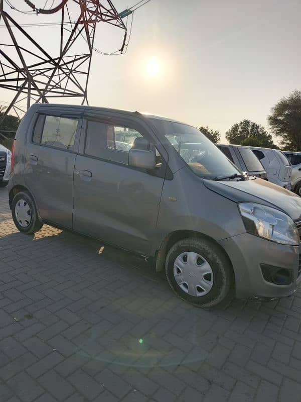 Suzuki Wagon R 2015 5