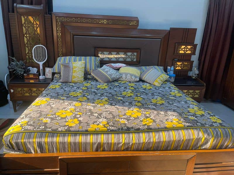 Complete bedroom furniture for sale 0