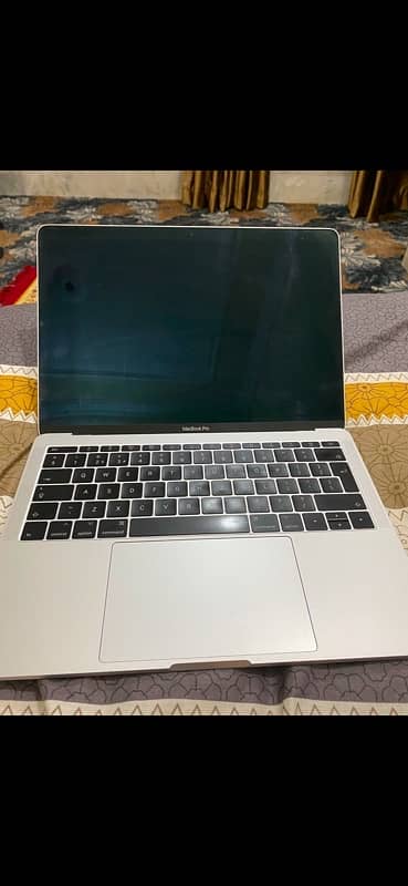 macbook pro 2017 5