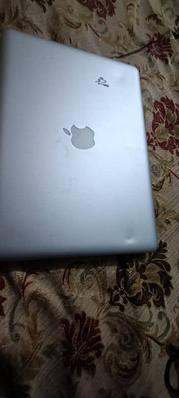 MacBook pro 3