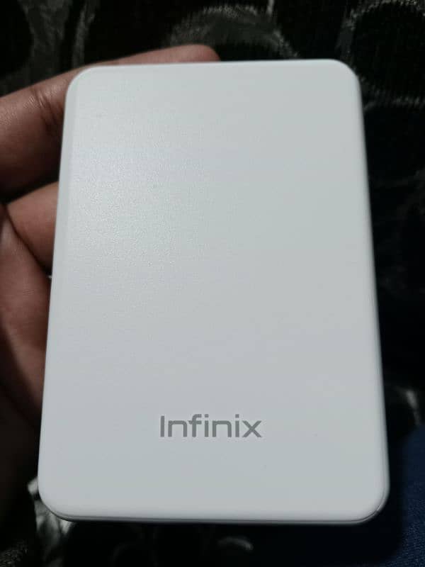 Infinix Magpower Original Wireless Charger plus portable battery 1