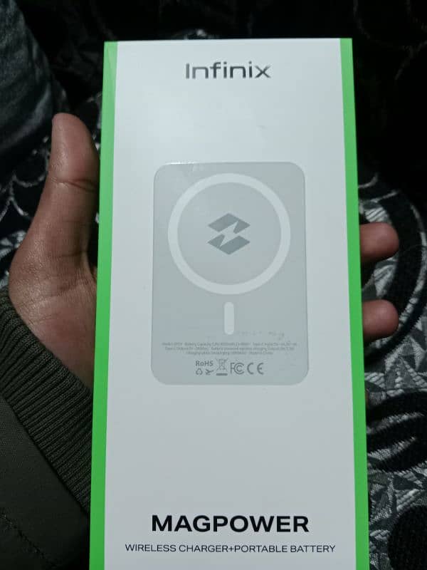 Infinix Magpower Original Wireless Charger plus portable battery 3