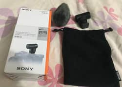 Sony Vlogger Shotgun Microphone Model: ECMG1