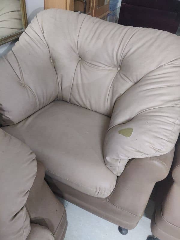 Sofa set 0