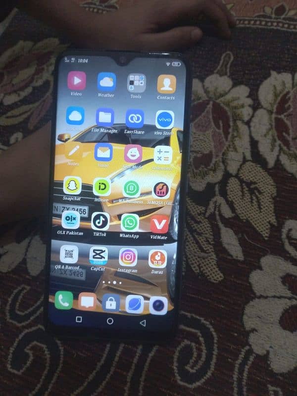 10 by 10 lush condition Vivo y17 mobile 3