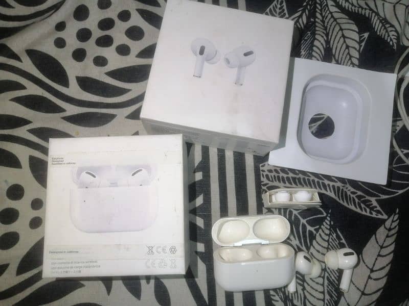 Apple Airpods pro2 made in Japan original condition 10/10 2