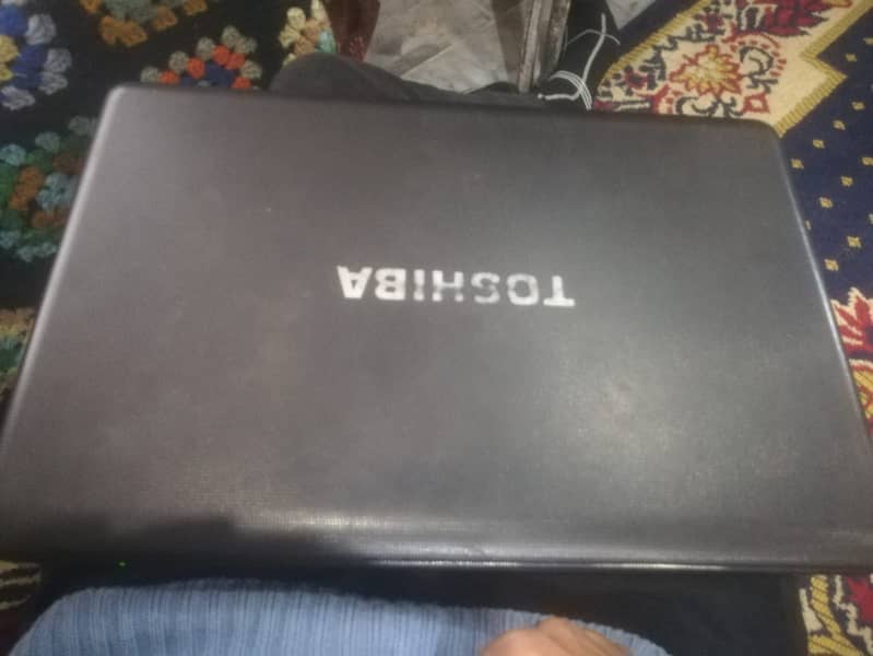 Working Laptop 10/6 Condition with good specification and Battery 5