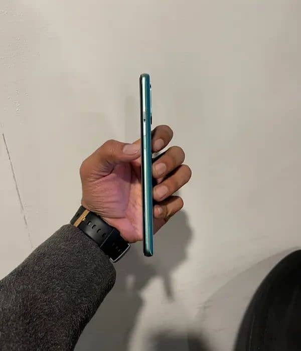 One plus 8t 12GB 256GB dual sim 3