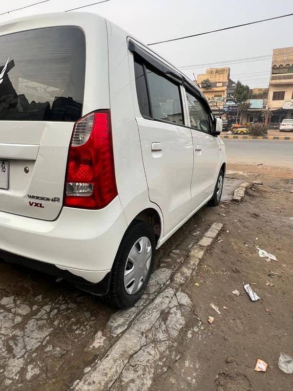 Suzuki Wagon R 2016 8