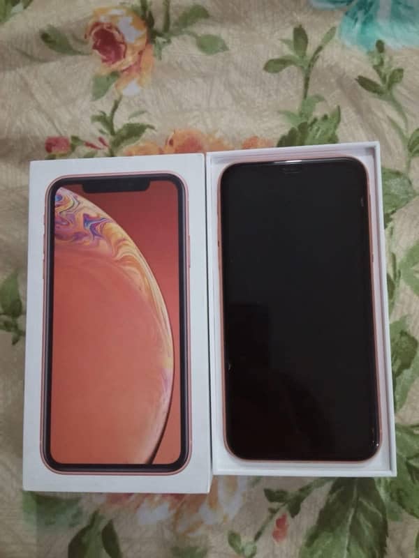 Iphone Xr with box 2