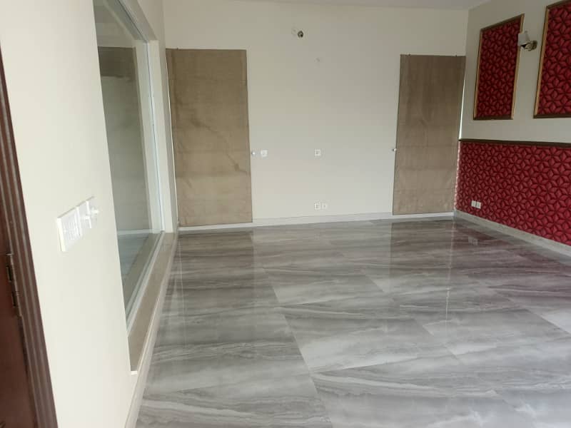 One Kanal Upper Portion Available For Rent In DHA Phase 7 6