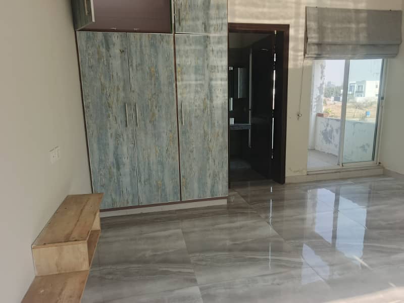 One Kanal Upper Portion Available For Rent In DHA Phase 7 8