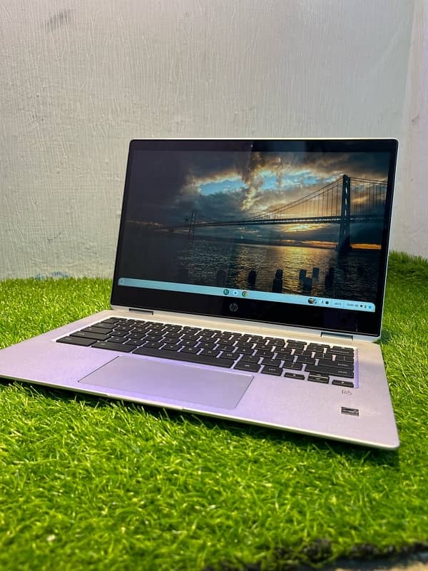 Hp chromebook x360 14 g1 corei7 8th genration 16 gb ram 64gb ssd 0