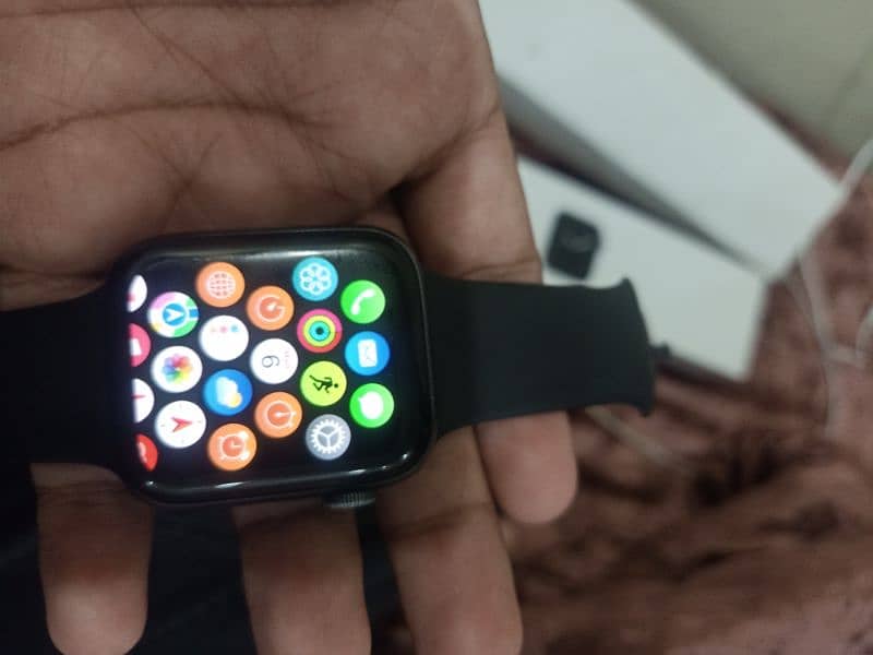 apple watch series 5 44 mm space grey 3