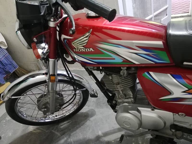 honda Cg 125 2023 in zero metre condition 7