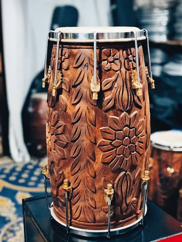 20,000 to 25,000 For sale dholak perfansional dholak 7