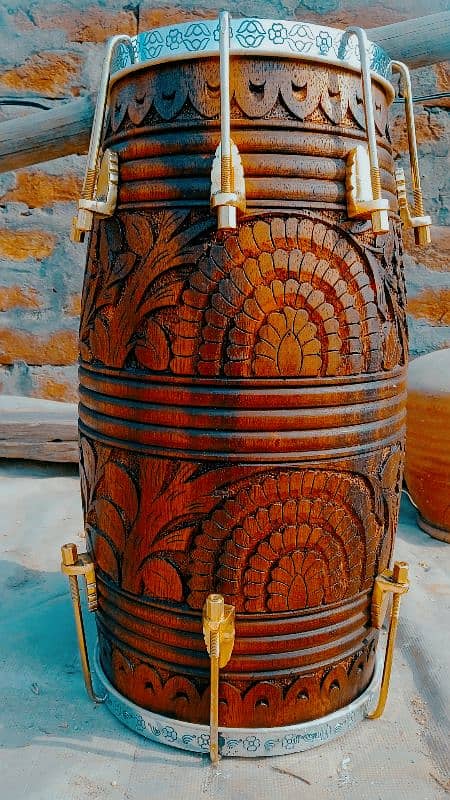 20,000 to 25,000 For sale dholak perfansional dholak 8