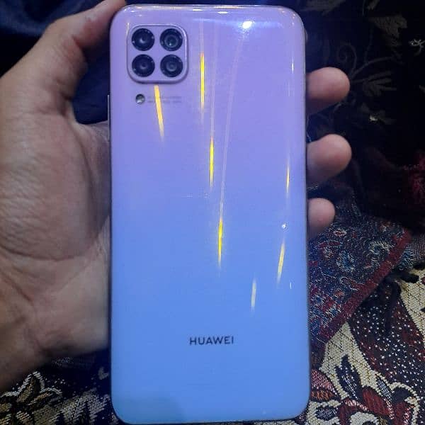 Huawei Nova 7i 8/128 Gb box and charger 0