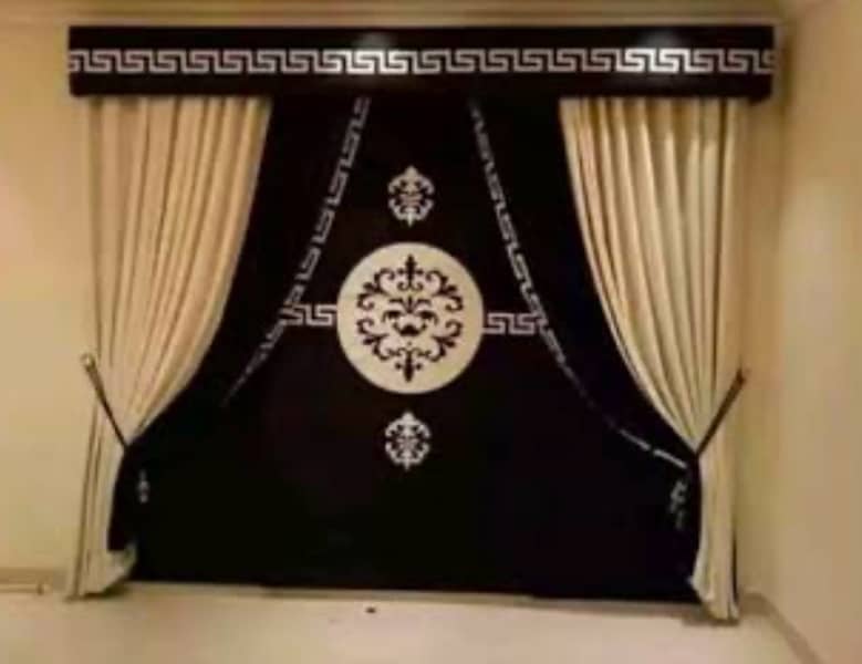 Versace latest design curtain blind and pelmet 0