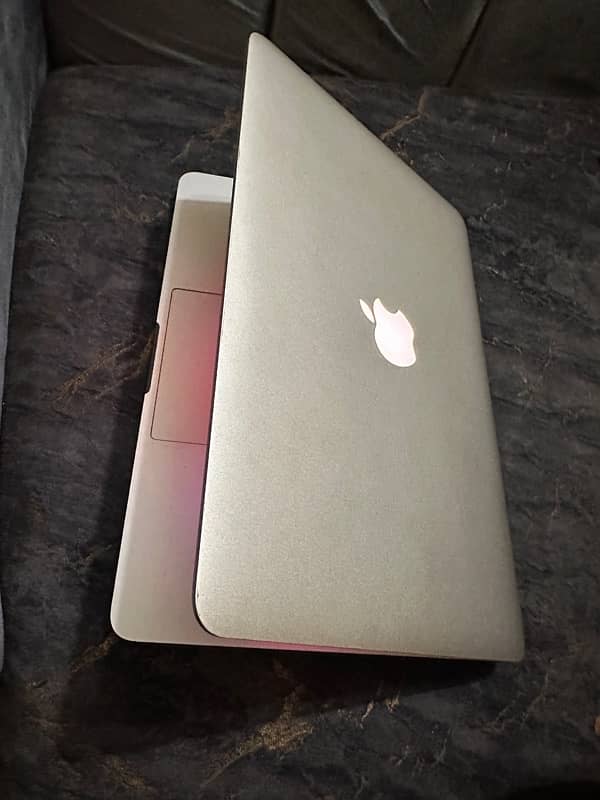 Macbook Pro 2015 13inch 1