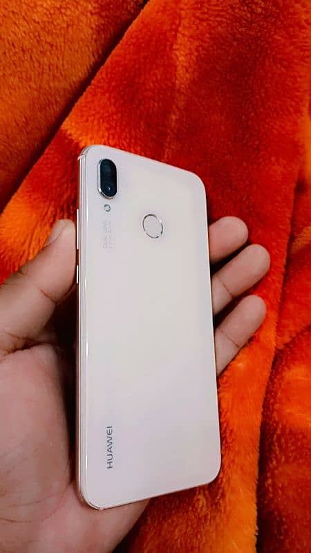 P20 Lite 2