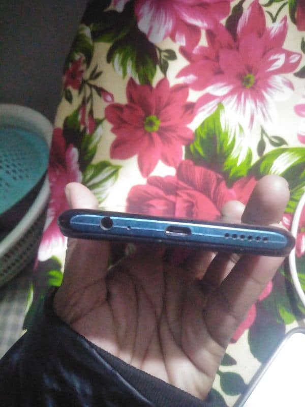 Infinix hot 9 urgent sale 3