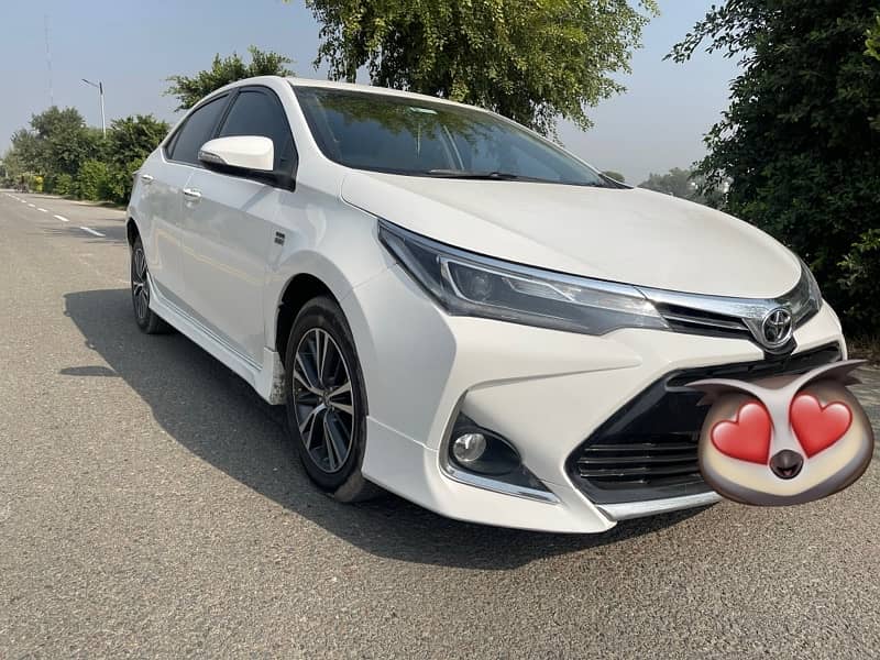 Toyota Corolla Altis 2019 1