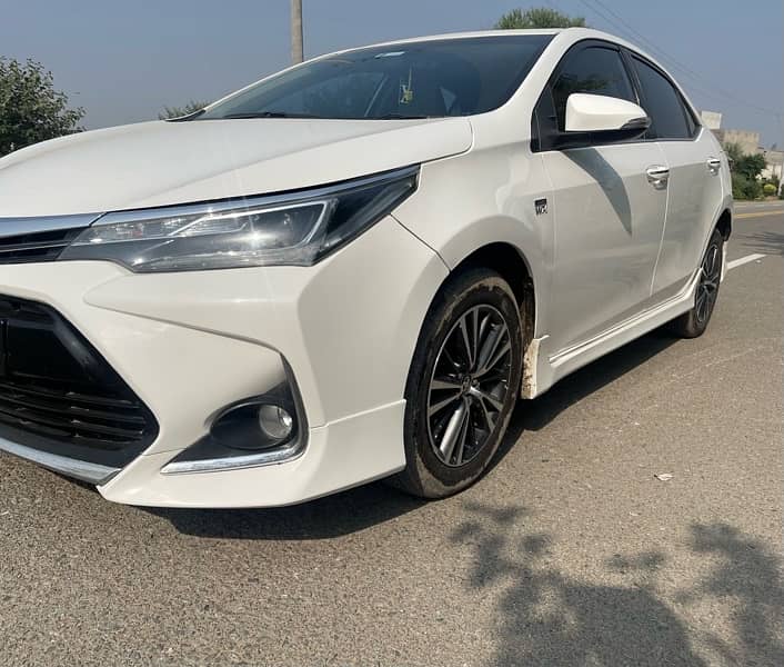 Toyota Corolla Altis 2019 3