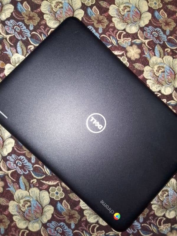 Dell Chromebook 3180 1