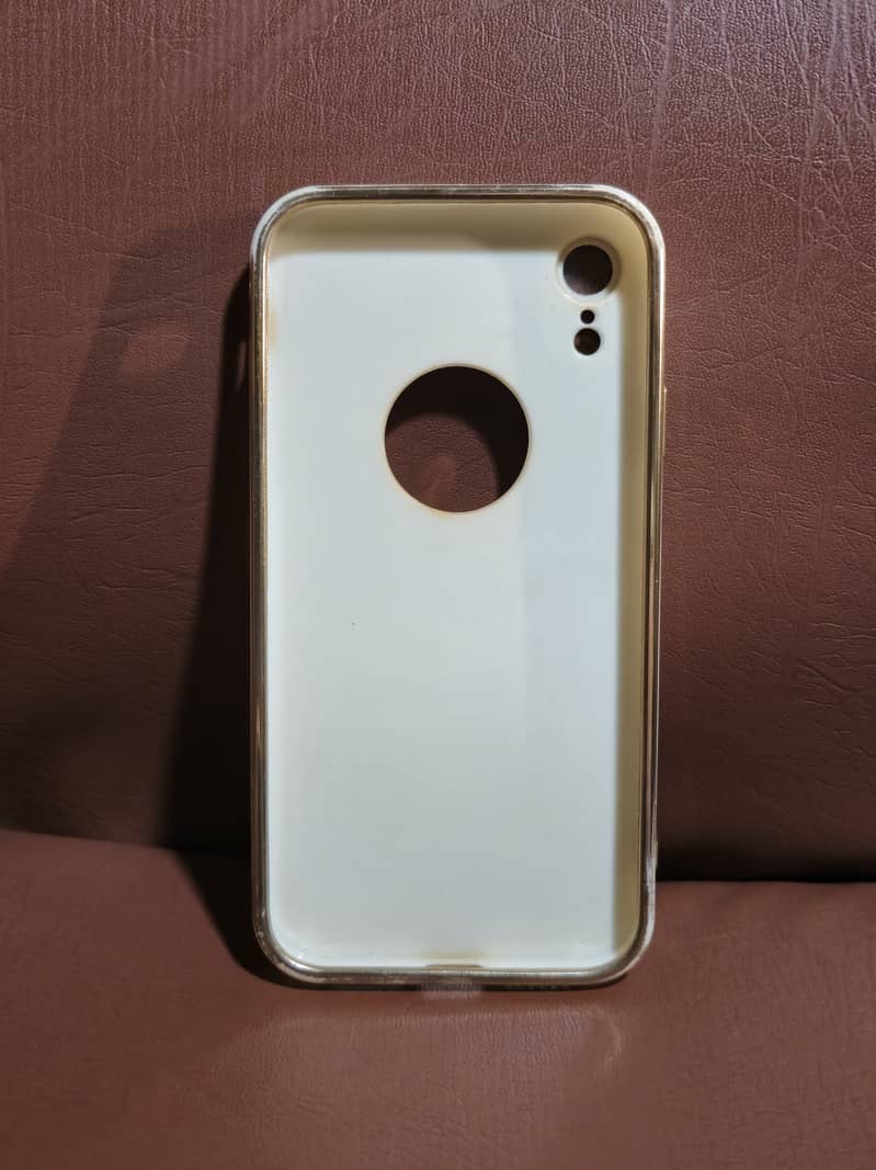 iPhone XR Covers 10