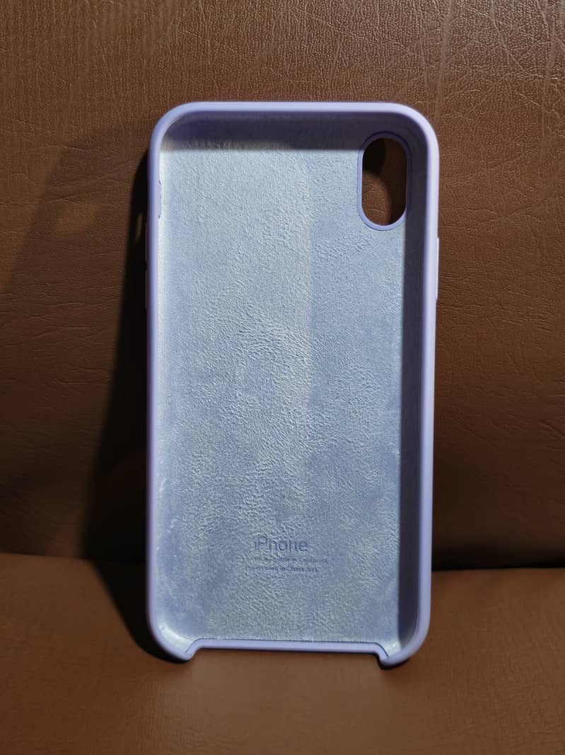 iPhone XR Covers 14