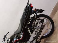 Suzuki 110 bike complete file Karachi number 2020 model