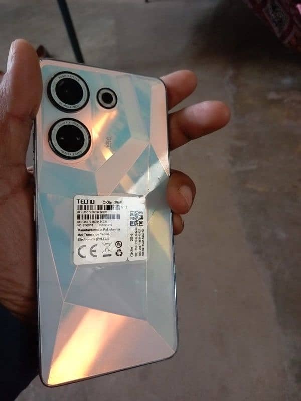 Tecno camon20 8gb ram 256gbroom 0