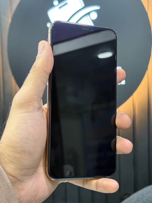 Iphone xs max Gold dual sim pta approved with box    11 12 13 14 15 16 6