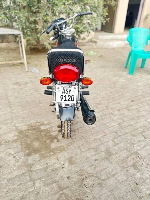 Honda 125 4