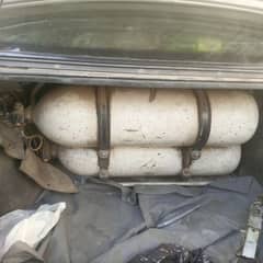 Original Company Fitted CNG  2. Cylinder with Kit for urgent sale