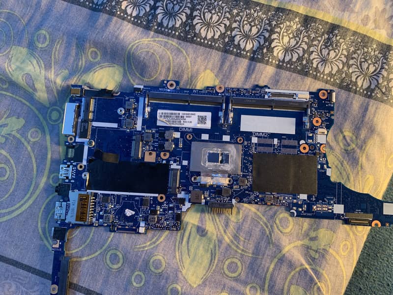 Mother Board of Laptop 840 G3 touch and type HP 3