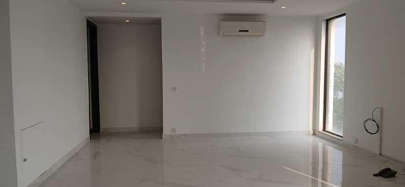 Ultra Modern Semi Furnished Apartment For Rent In Gulberg iii, 7