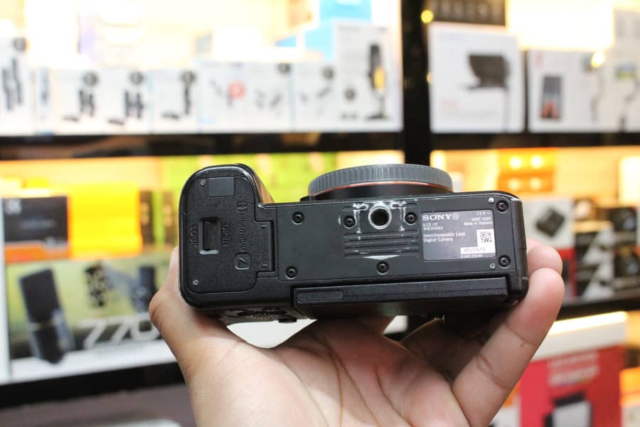 Sony A7C Body Only 5