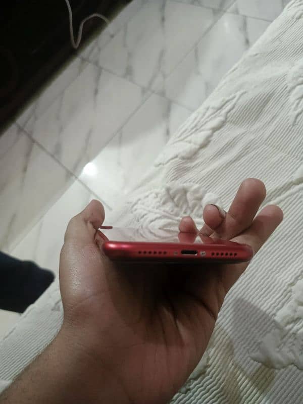 iphone XR Brand new condition  03020448380 4