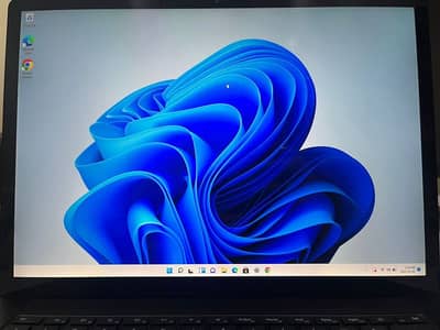 Microsoft Surface Laptop 4 Core i7 11th 16gb ram 512gb sd fresh import